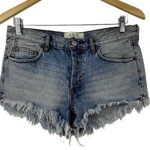 We the Free People Cutoff Button Fly Jean Shorts Size 26 Frayed Hem Daisy Dukes